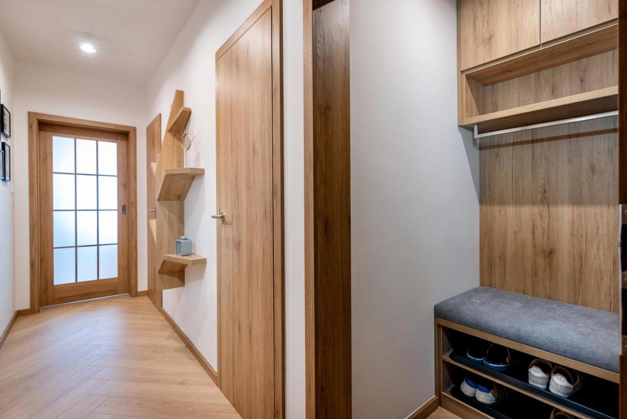 ולקה לומניקה Tatrystay Cactus Luxury Apartments High Tatras מראה חיצוני תמונה